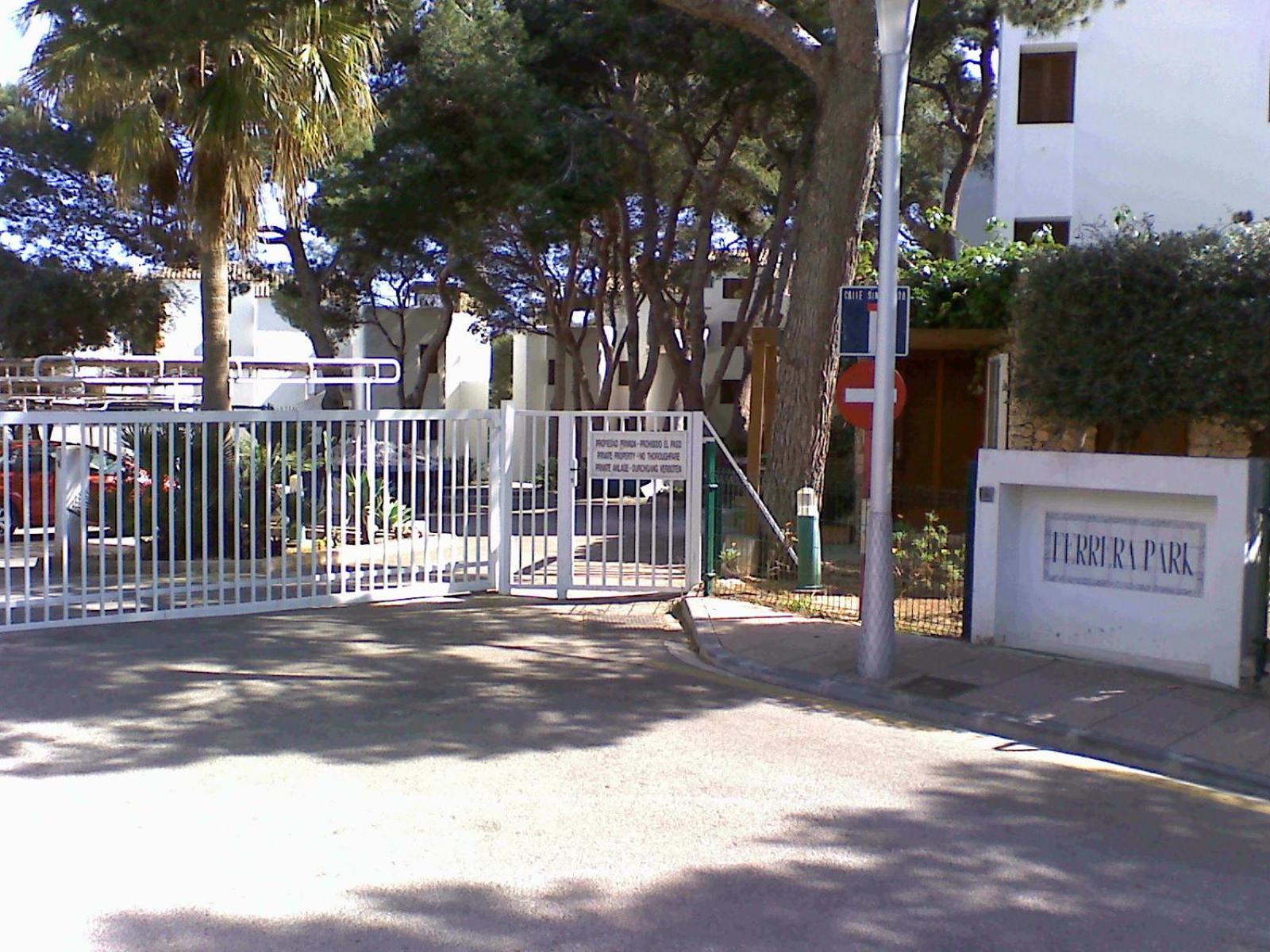 סנטני Sea Frontline Apartment 'Faraona'. Pool. Wifi מראה חיצוני תמונה